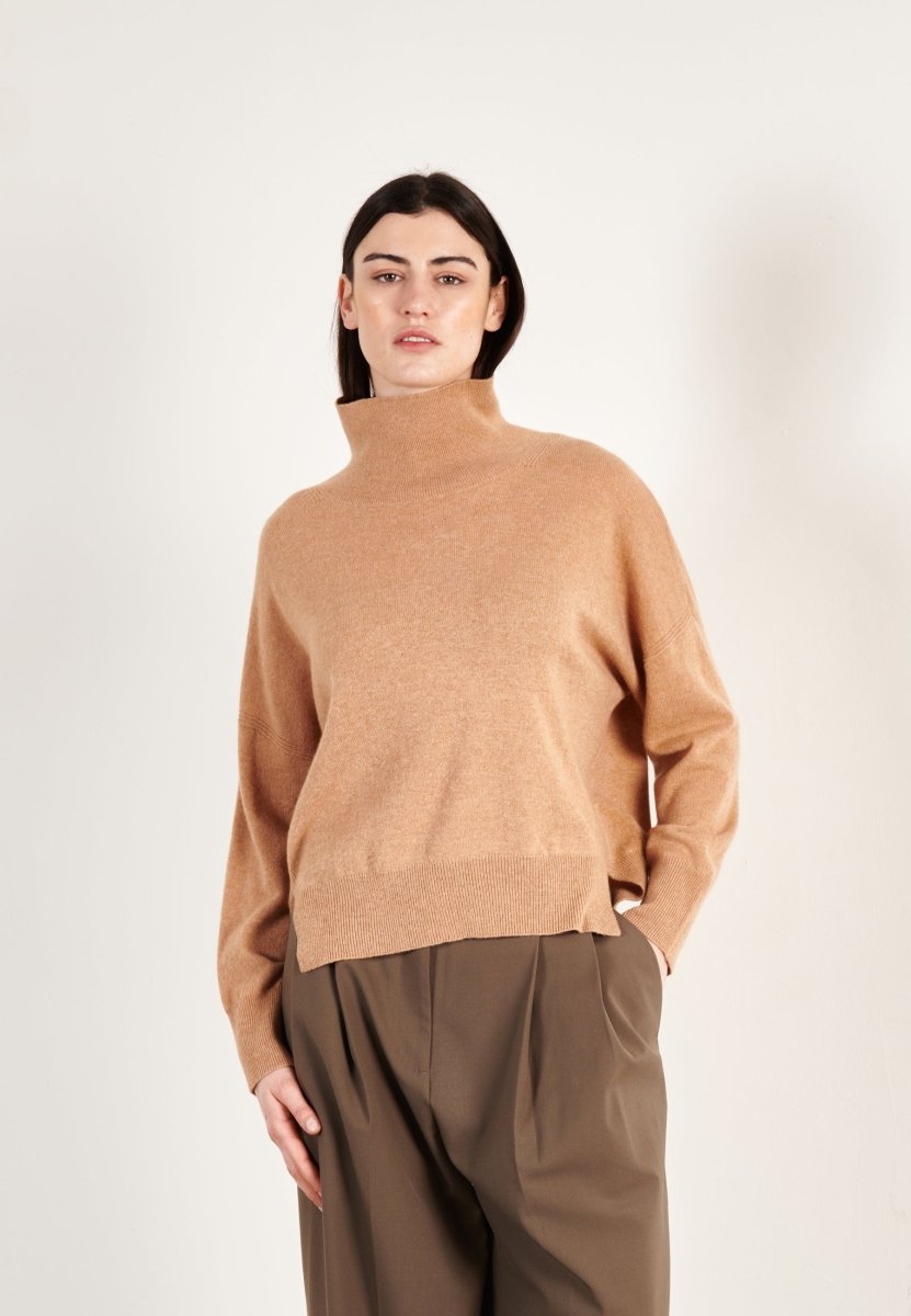 Women's light camel cashmere high-neck sweater - ZAYA 13